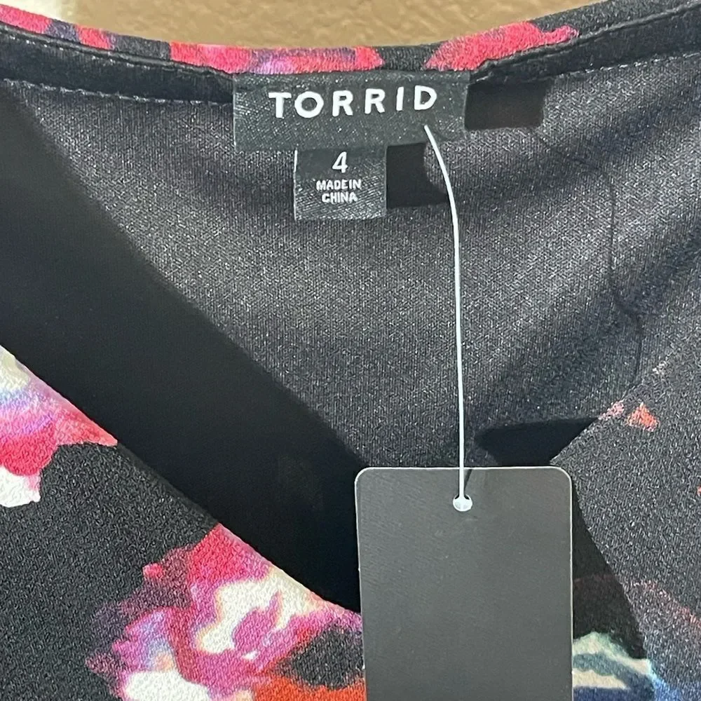 Sold  - Picture 3 of 7